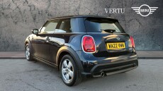 MINI Hatchback 1.5 Cooper Classic 3dr Auto [Comfort/Nav Pack] Petrol Hatchback